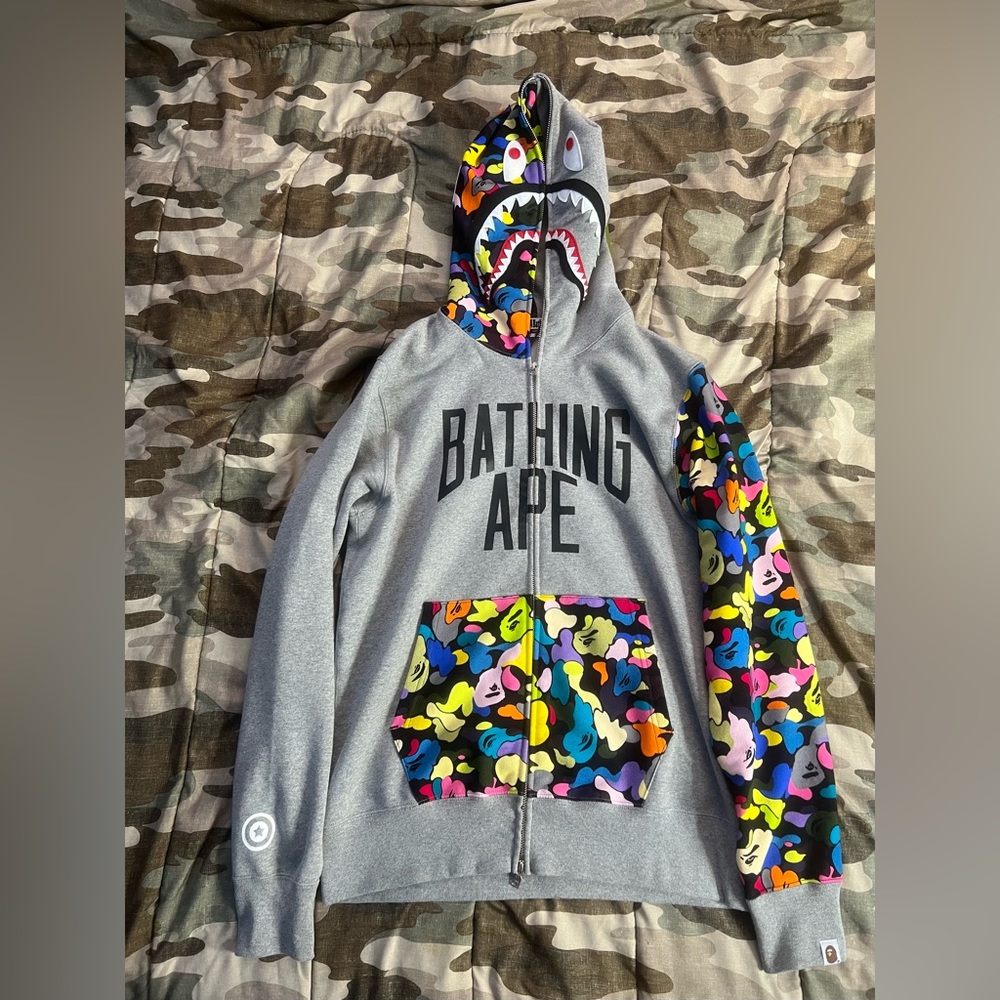BAPE Multi Camo NYC Logo Shark Full Zip Hoodie Grey - SS23